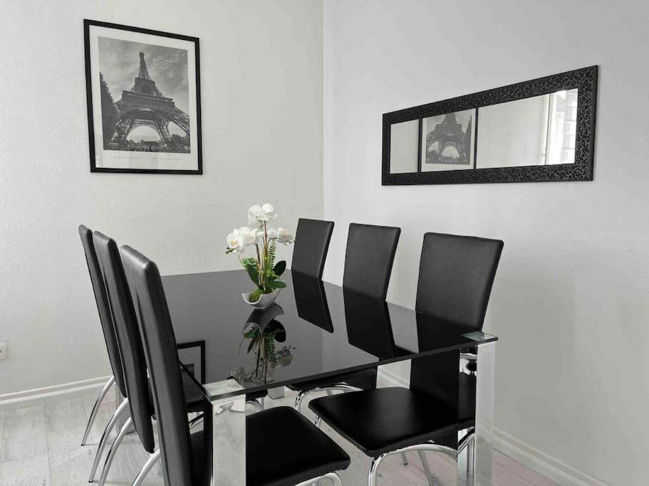 Appartement Des 3 Pays. 2 Mn De Bale+ Free Parking 생루이 외부 사진